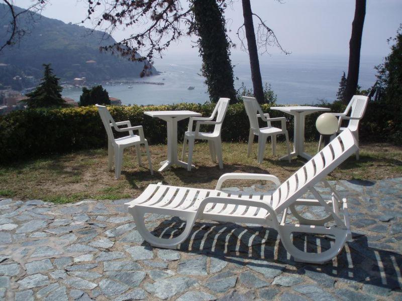Elegant And Sea View Excelsior Apartment ليفانتو المظهر الخارجي الصورة