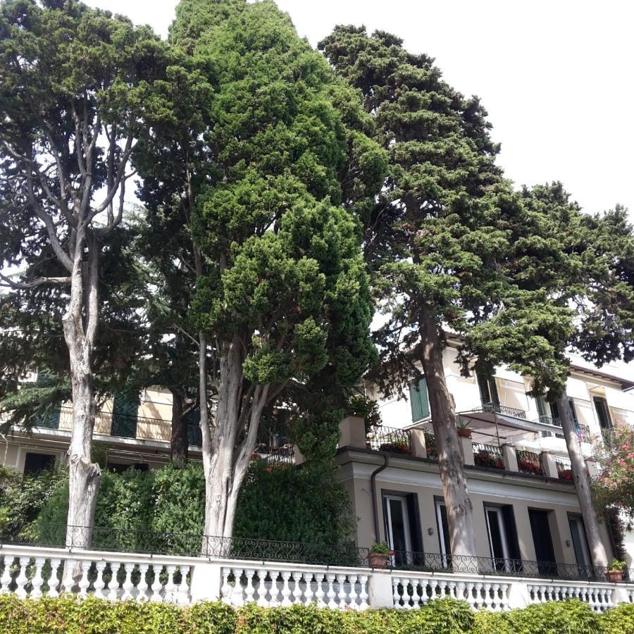 Elegant And Sea View Excelsior Apartment ليفانتو المظهر الخارجي الصورة